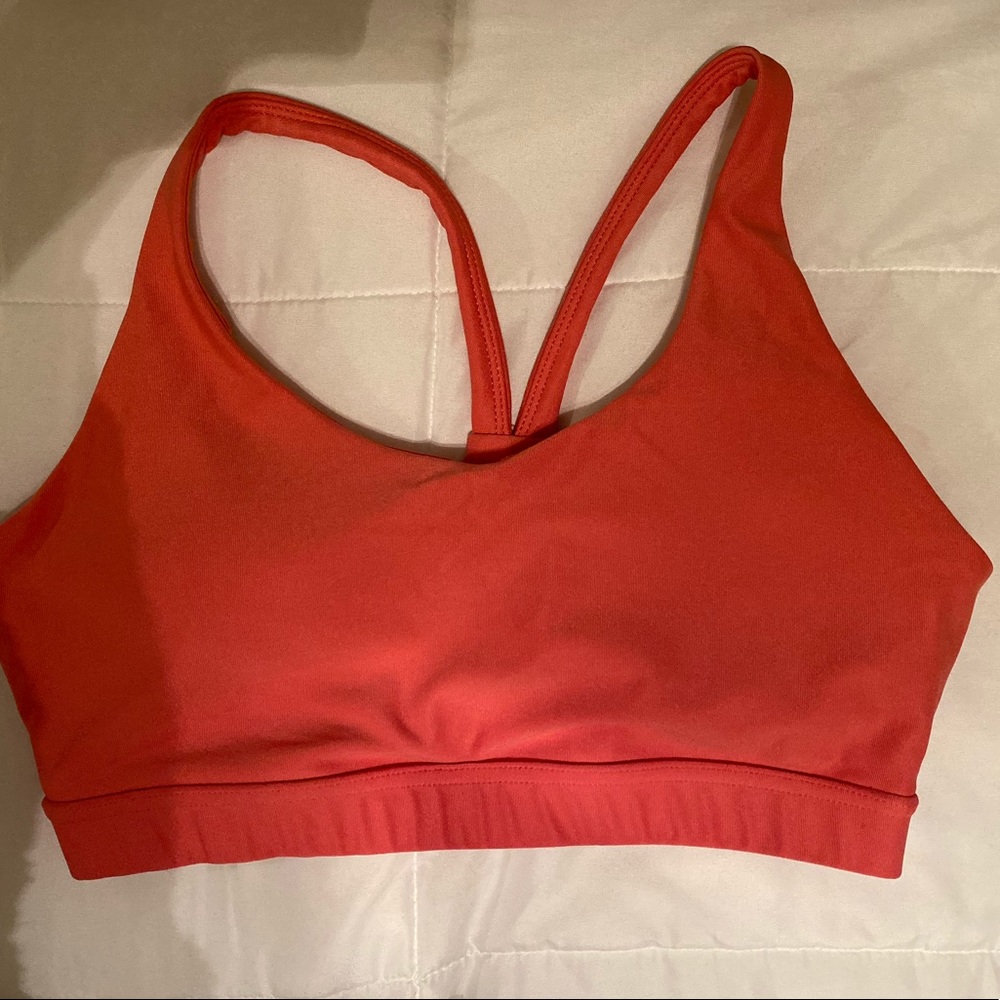Dip Sports Bra